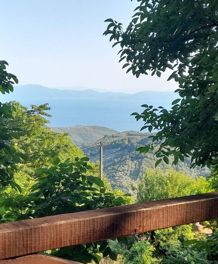 Mountain And Sea View Villa Miliész Kültér fotó