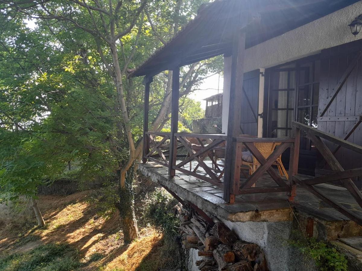 Mountain And Sea View Villa Miliész Kültér fotó