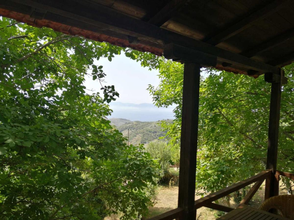 Mountain And Sea View Villa Miliész Kültér fotó