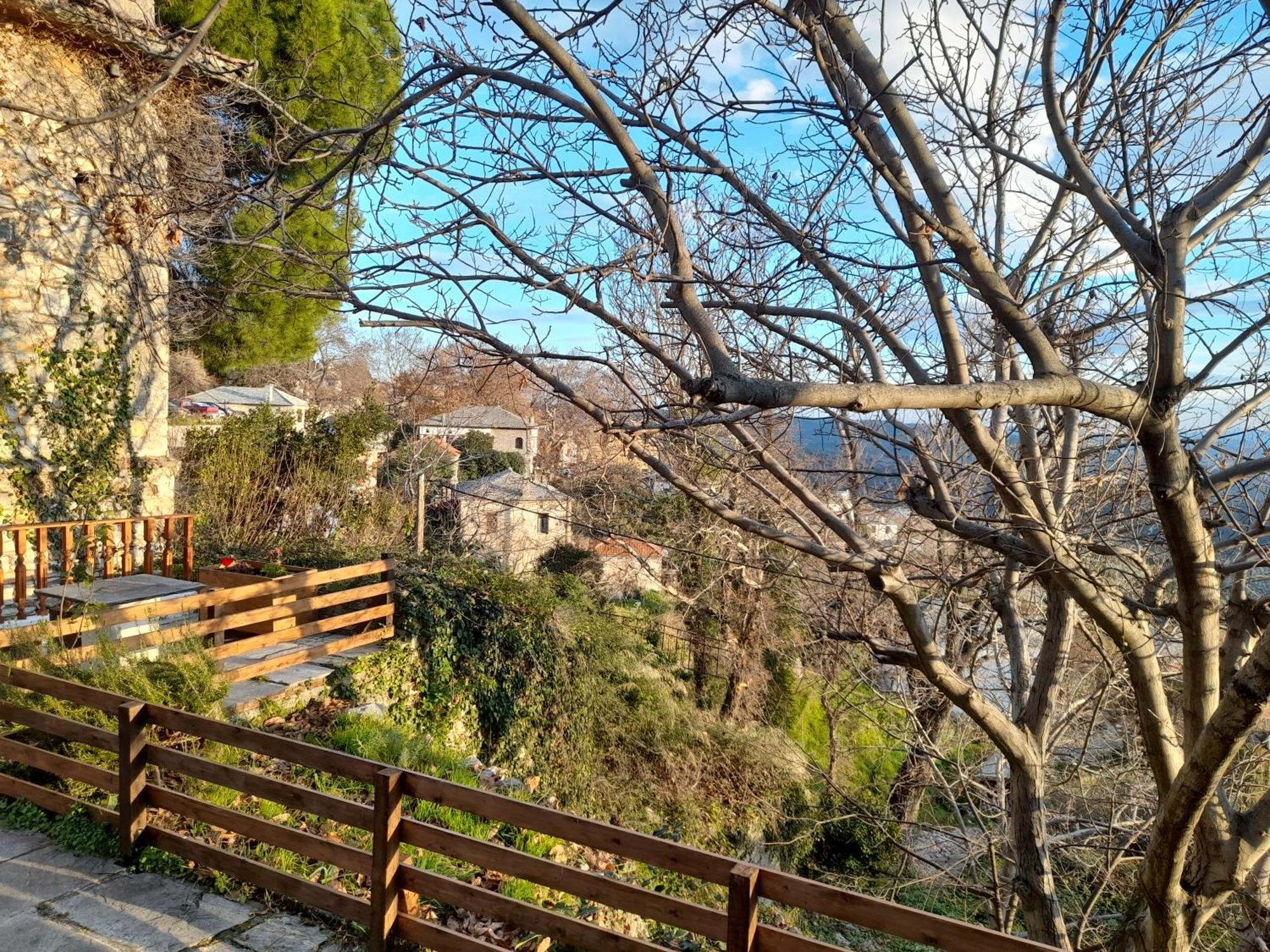 Mountain And Sea View Villa Miliész Kültér fotó