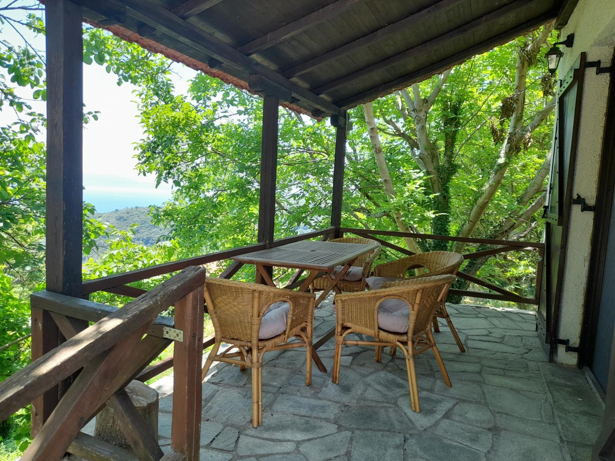 Mountain And Sea View Villa Miliész Kültér fotó