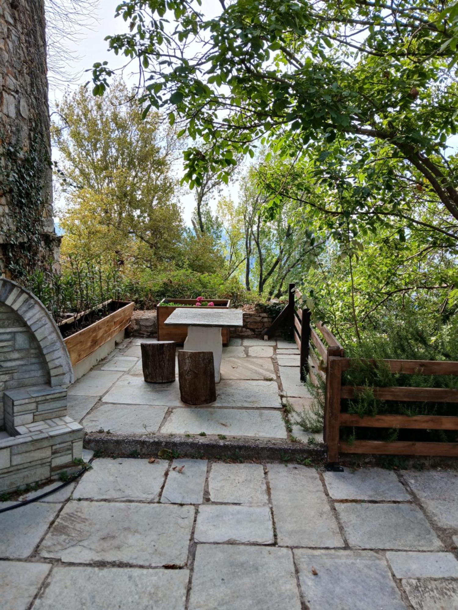 Mountain And Sea View Villa Miliész Kültér fotó